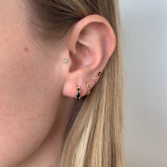Gold plated sterling silver and black onyx hoops huggie hoop earrings - Picture 2 of 6
